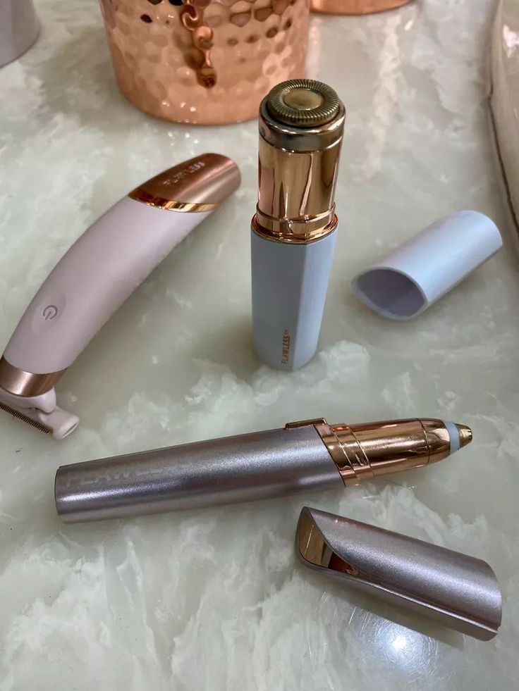 Flawless Women’s Painless Face Hair Remover – Pack of 1